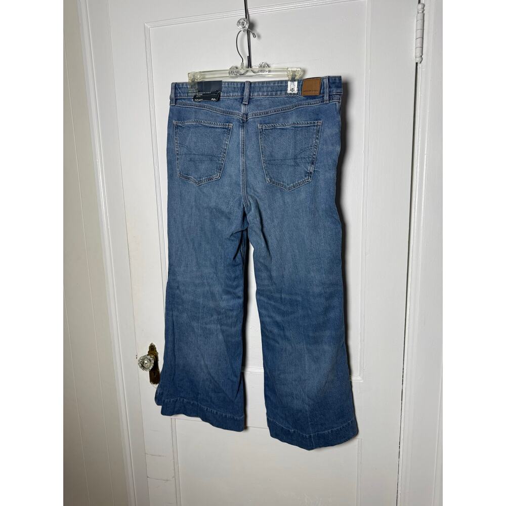 American Eagle Outfitters Baggy High Rise Flare Denim Jeans Women's 14 S NEW - Picture 6 of 11